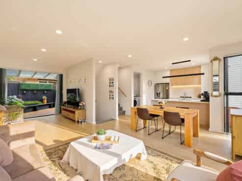 9E Glenfern Road, Mellons Bay