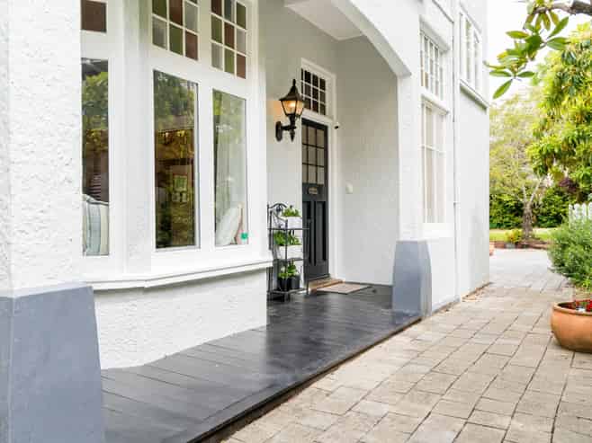 5 Merlin Street, Roslyn