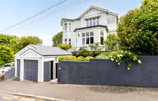 5 Merlin Street, Roslyn