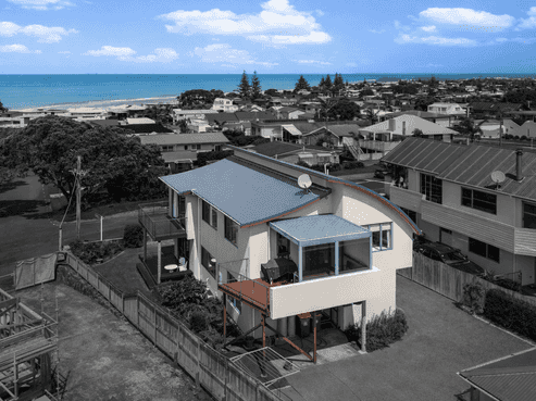 19 Beach Road, Waihi Beach