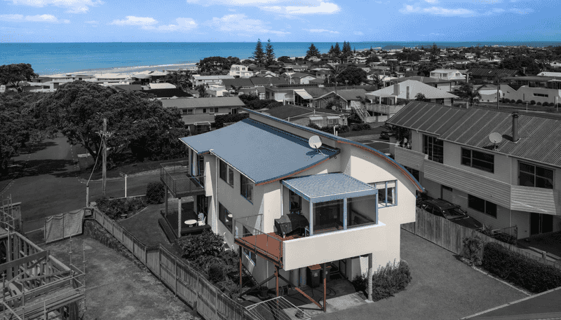 19 Beach Road, Waihi Beach