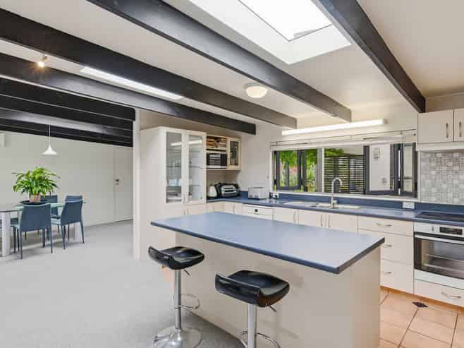 102 Manly Street, Paraparaumu Beach