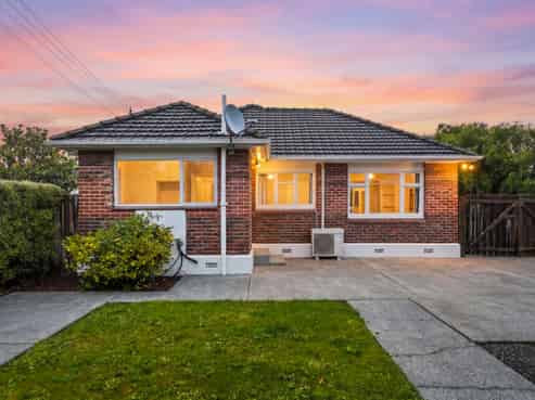 64 Vagues Road, Northcote
