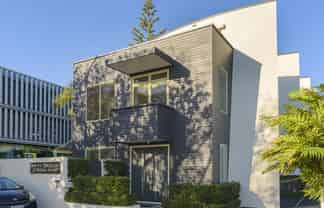 2/23 Napier Street, Freemans Bay