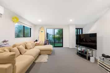 1/21 Karamu Street, Te Atatu Peninsula