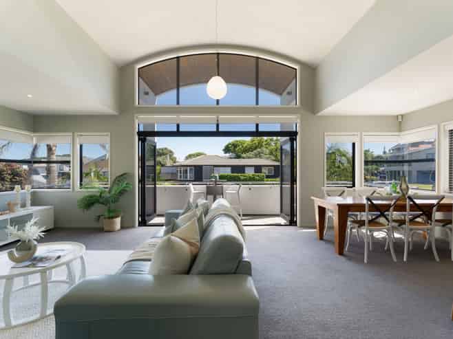 6B Oceanview Road, Mount Maunganui
