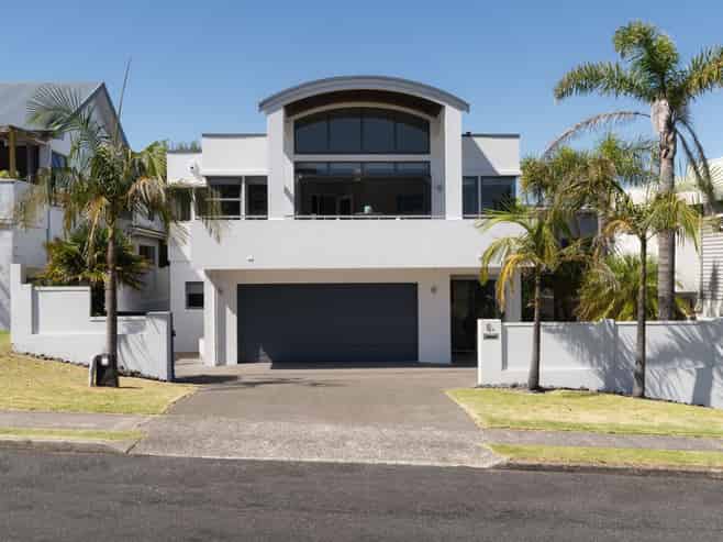 6B Oceanview Road, Mount Maunganui