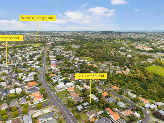 92C Garnet Road, Westmere