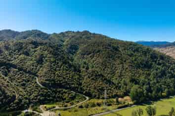 288 Matiri Valley Road, Murchison