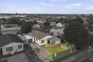 2/2 Burundi Avenue, Manurewa