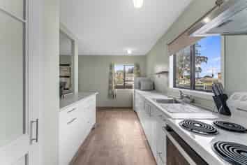 2/2 Burundi Avenue, Manurewa