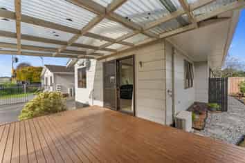 2/2 Burundi Avenue, Manurewa
