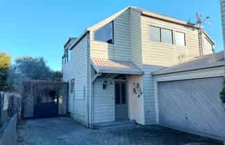 127B Te Heuheu Street, Taupo