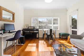 29A Fontenoy Street, Mount Albert