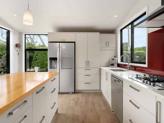 17 Sulisker Street, Karitane