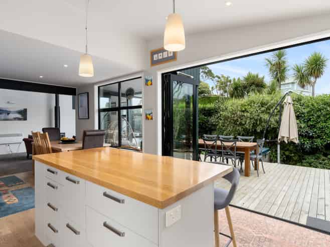 17 Sulisker Street, Karitane