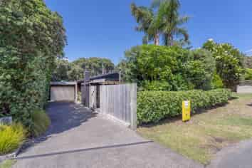 112 Marram Place, Matarangi