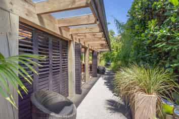 112 Marram Place, Matarangi