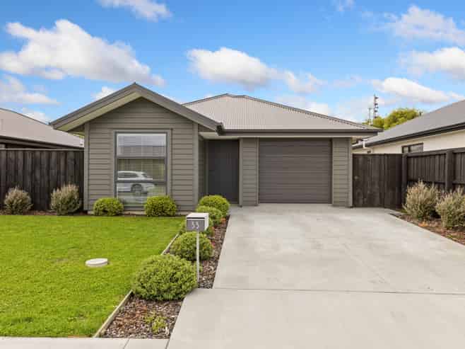 55 Henshaw Street, Woodend