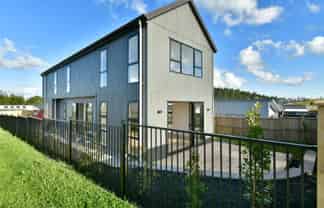 15 Makenu Crescent, Orewa