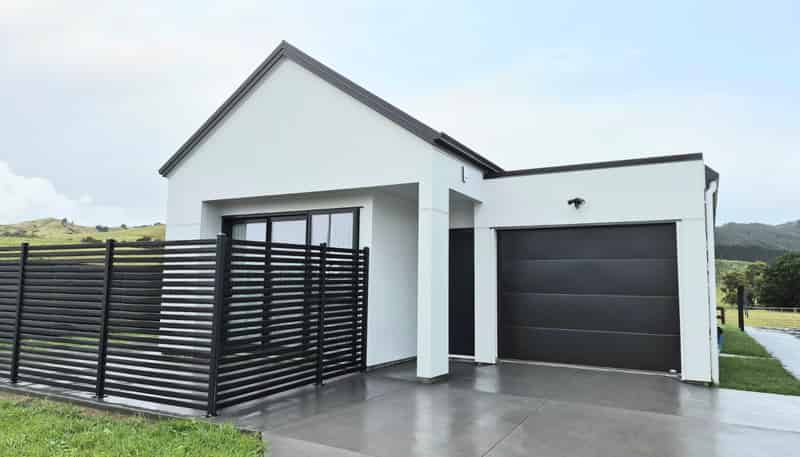 60 Mataikokako Loop, Kawakawa Bay