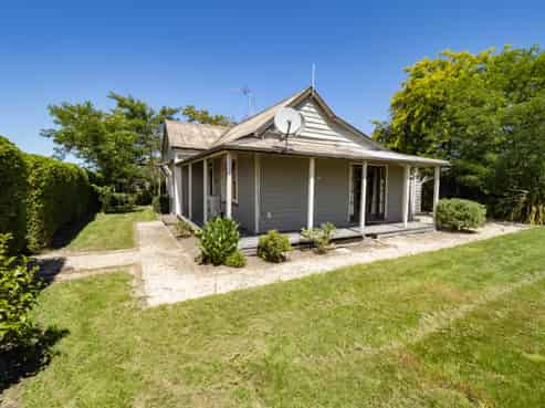 166 South Street, Hampstead