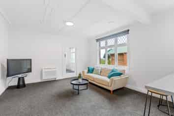 437 South Road, Calton Hill