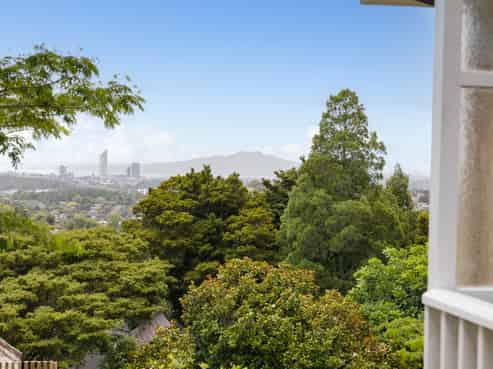 175 Glenfield Road, Hillcrest