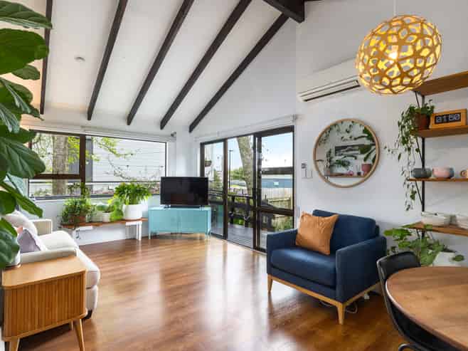 63B Woodward Road, Mount Albert