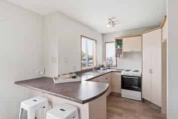 1/106 Ruskin Street, Addington