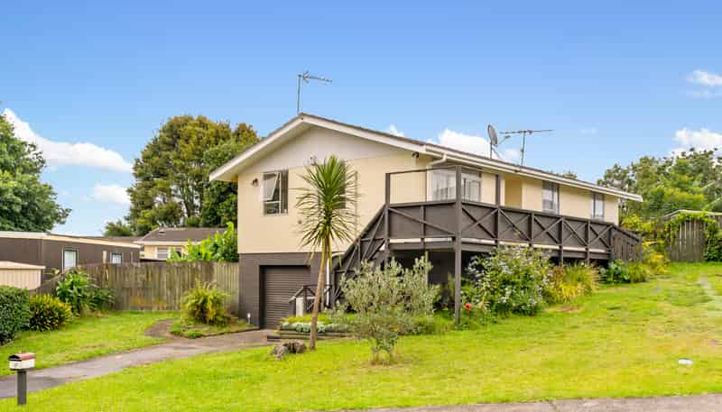 4 Chibnall Place, Conifer Grove