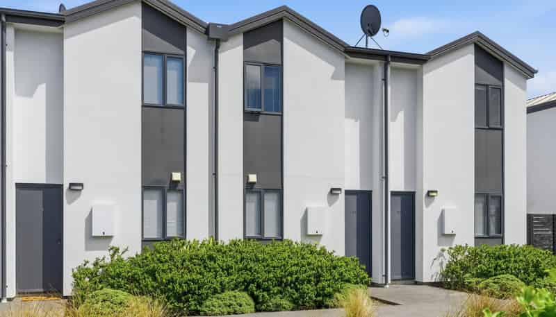 51/10 Buffon Street, Waltham