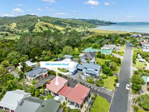 19b Commins Road, Onerahi