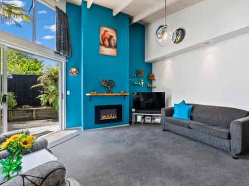 19b Commins Road, Onerahi