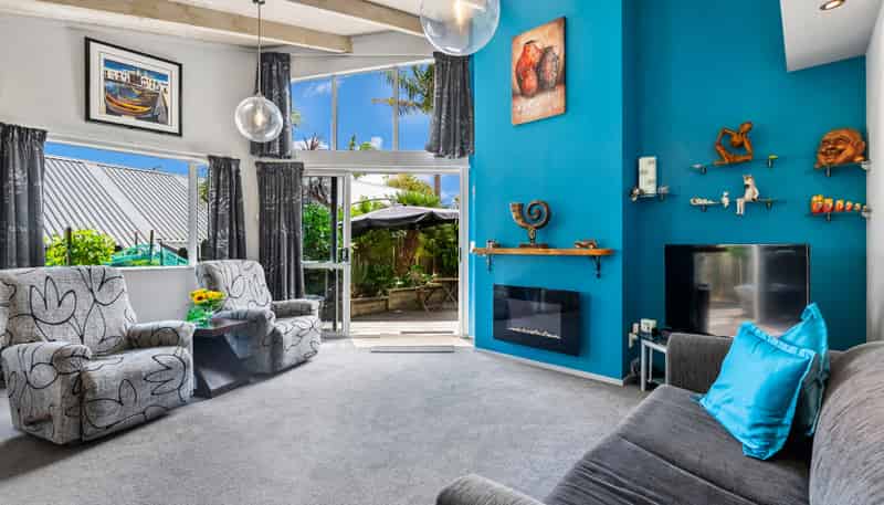 19b Commins Road, Onerahi