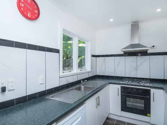 13 Dickson Street, Kaiti