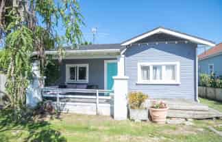 13 Dickson Street, Kaiti