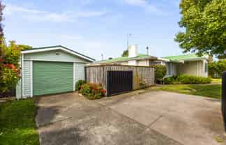54 Wycliffe Street, Onekawa