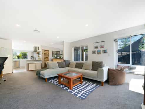 1/13 Tirimoana Road, Te Atatu South