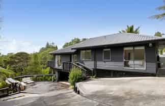 29A Verbena Road, Birkdale