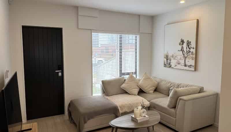 11 Treeline Lane, Flat Bush