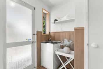 2/27 Brougham Street, Addington