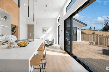 17 Awanui Road, Red Beach