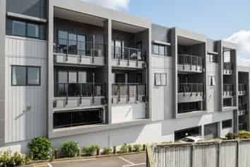 36/241 Hinemoa Street, Birkenhead