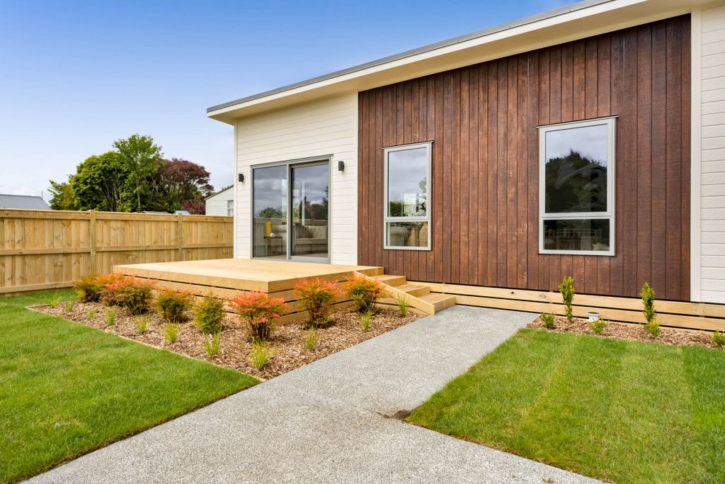 Price Reduced - Make Your Move! - Vista 4