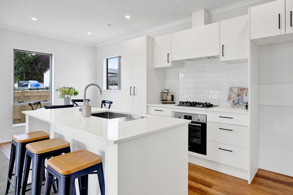 Price Reduced - Make Your Move! - Vista 5