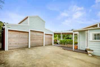 381 Horokiwi Road, Horokiwi