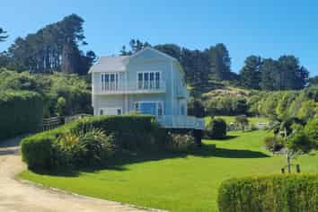 381 Horokiwi Rd, Horokiwi