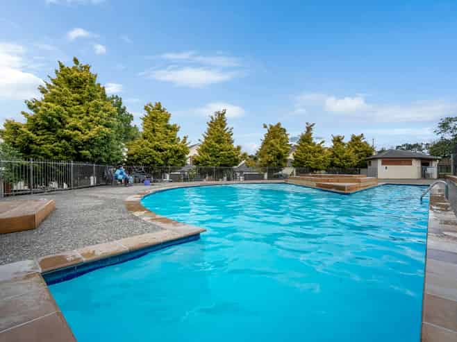 8/11 The Avenue, Albany