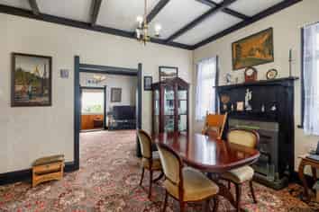 5 Ruarangi Road, Mount Albert